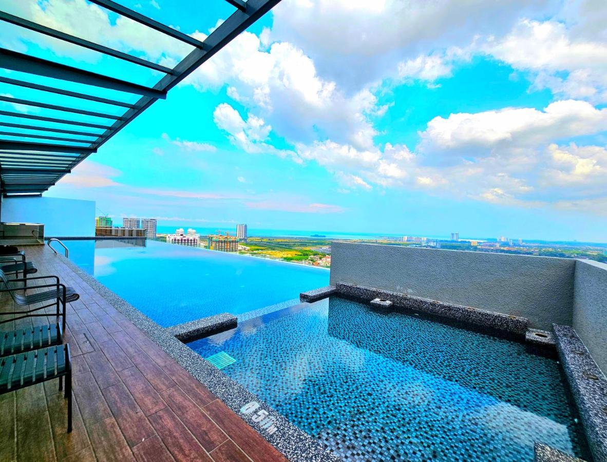 Quartz Paragon Suites Melaka By Ggm エクステリア 写真