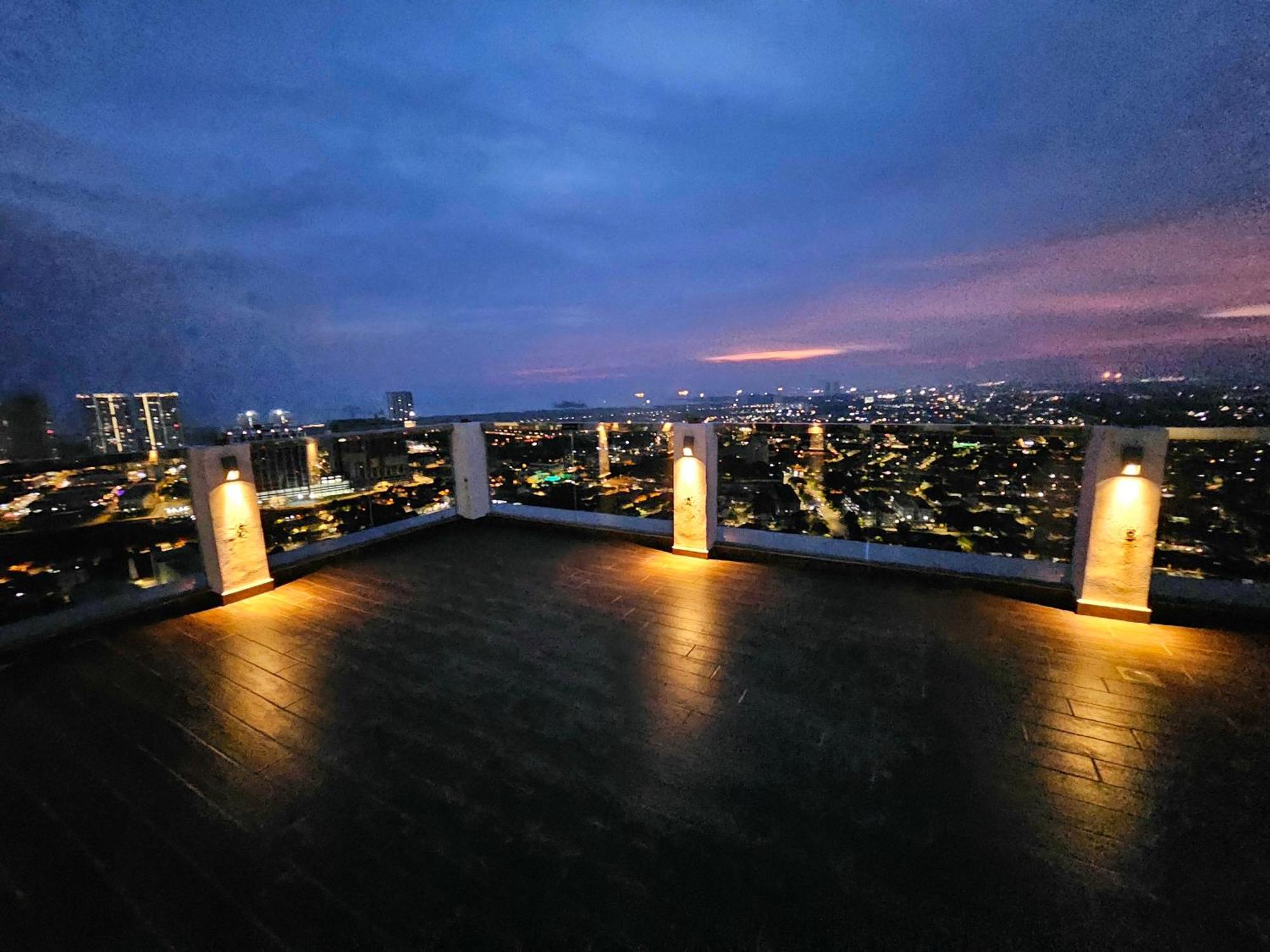 Quartz Paragon Suites Melaka By Ggm エクステリア 写真